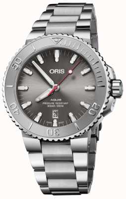 ORIS Aquis datumreliëf automatisch (43,5 mm) grijze wijzerplaat / roestvrijstalen armband 01 733 7730 4153-07 8 24 05PEB